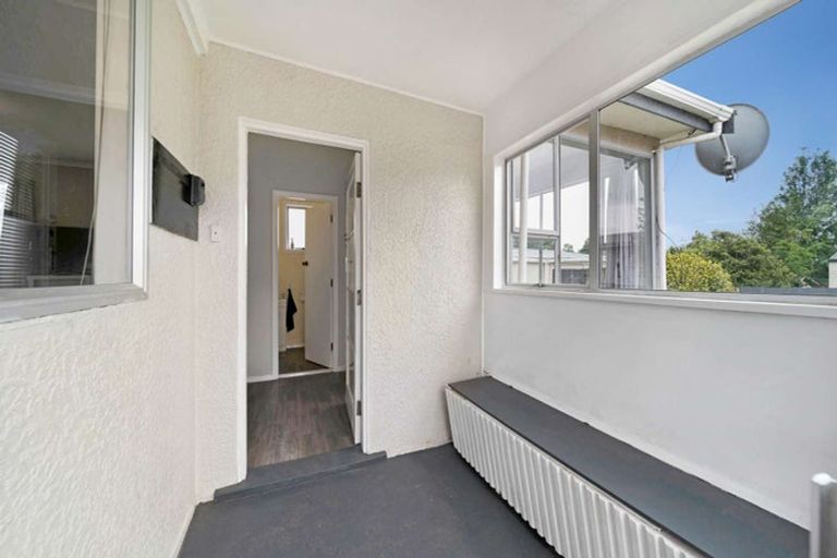 Photo of property in 23 Main Road, Owaka, 9535