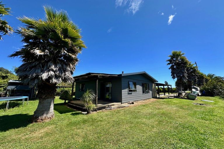 Photo of property in 21 Glasseye Drive, Little Wanganui, Karamea, 7893