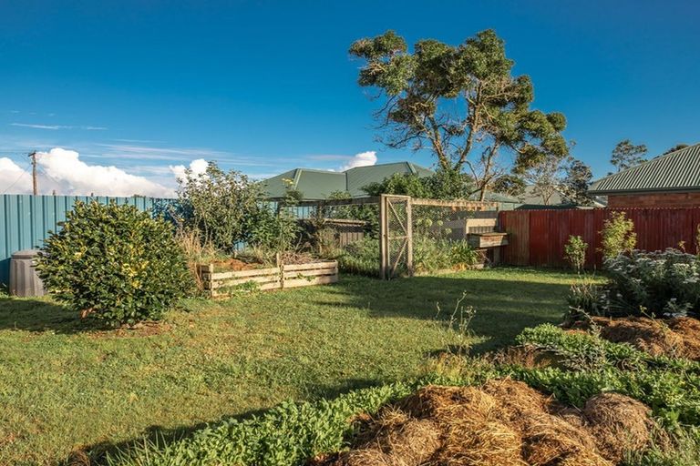 Photo of property in 21 Gladstone Street, Westport, 7825