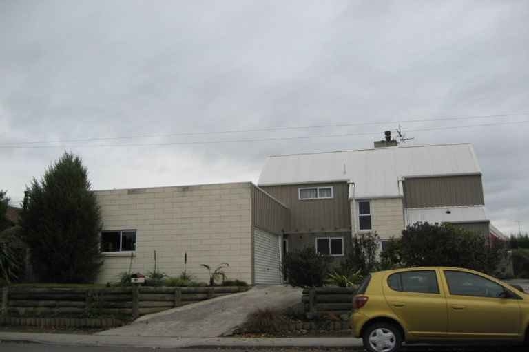 Photo of property in 39 Frances Street, Balclutha, 9230