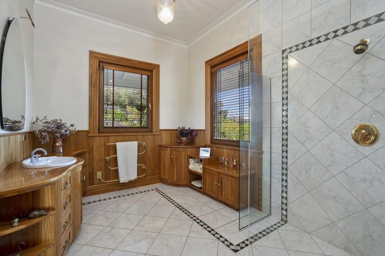 Photo of property in 2 Paihia Road, Paihia, 0200