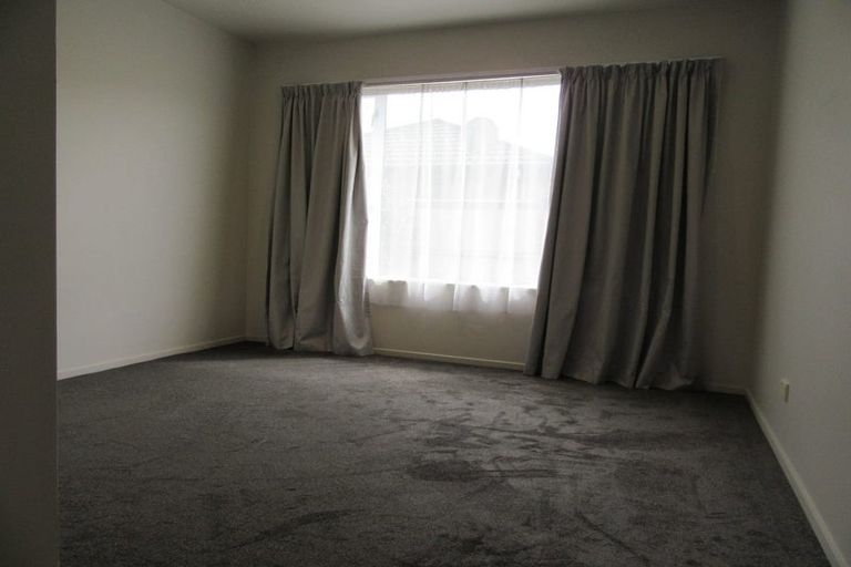 Photo of property in 2/54 Tilford Street, Woolston, Christchurch, 8062