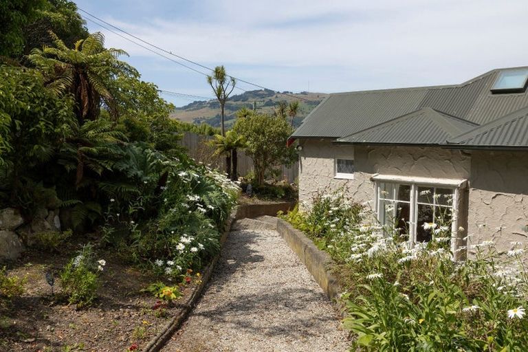 Photo of property in 20 Adderley Terrace, Ravensbourne, Dunedin, 9022