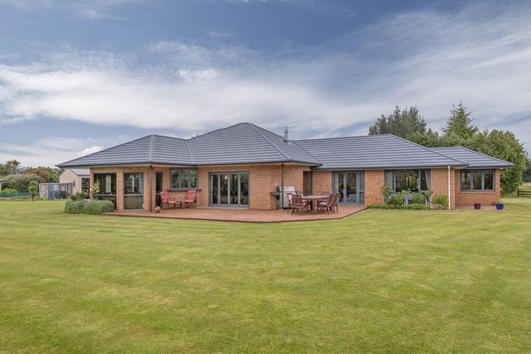 Photo of property in 28 Tawera Lane, Oxford, 7430