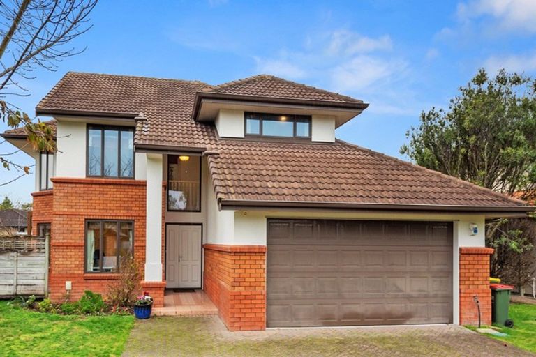 Photo of property in 35 Nielsen Gardens, Rototuna, Hamilton, 3210