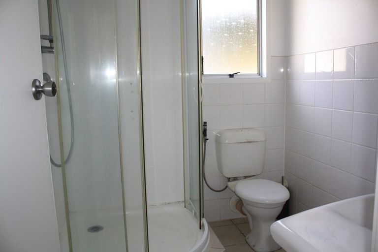 Photo of property in 17 Fratley Avenue, Farm Cove, Auckland, 2012