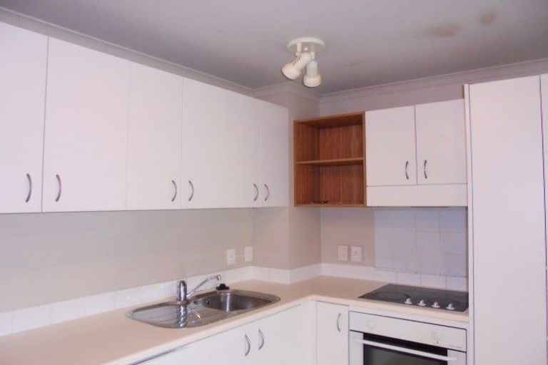 Photo of property in 13/8 Carolina Place, Albany, Auckland, 0632