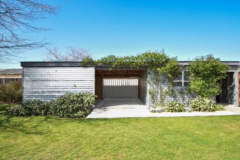 Photo of property in 4 Philip Street, Carterton, 5713