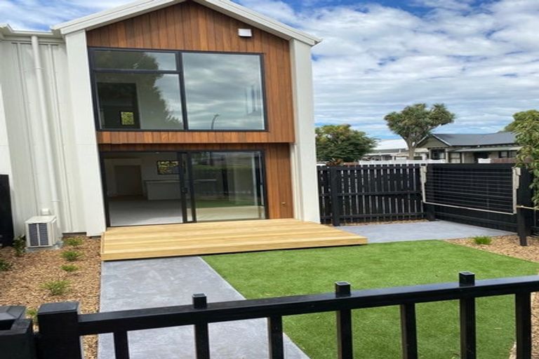 Photo of property in 1/18 Cross Street, Phillipstown, Christchurch, 8011