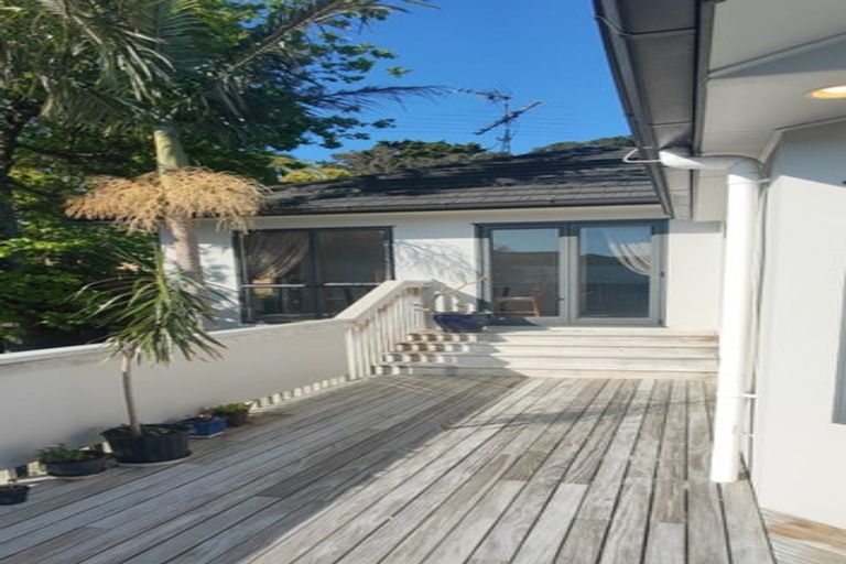 Photo of property in 416 Beach Road, Mairangi Bay, Auckland, 0630