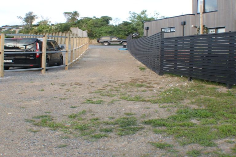 Photo of property in 10 Highfield Place, Korokoro, Lower Hutt, 5012