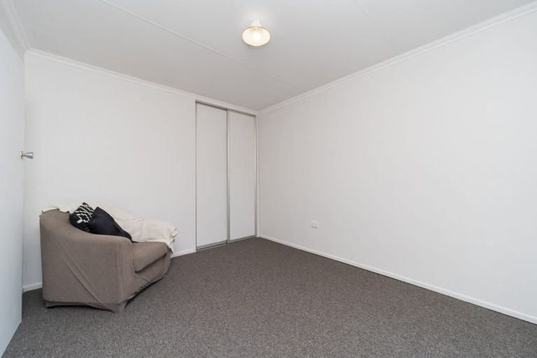Photo of property in 22 Erin Street, Hokowhitu, Palmerston North, 4410