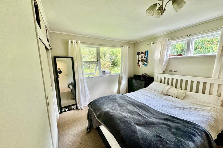 Photo of property in 56 Salamanca Road, Sunnynook, Auckland, 0620