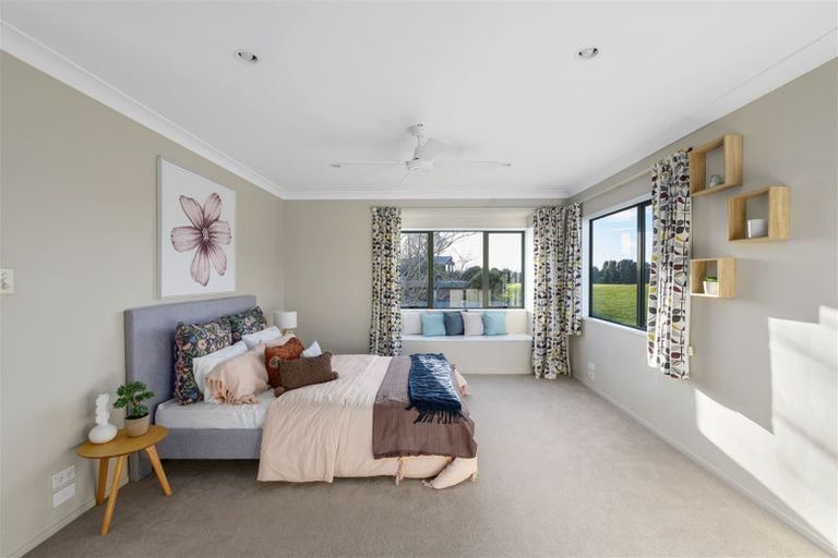 Photo of property in 120 Totara Drive, Pukete, Hamilton, 3200