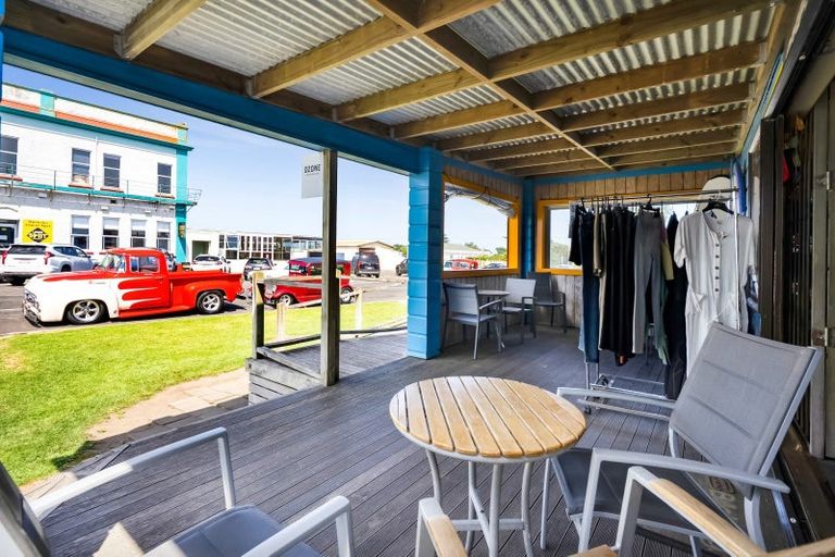 Photo of property in 102 Tasman Street, Opunake, 4616