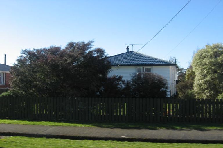 Photo of property in 16 Costley Street, Carterton, 5713