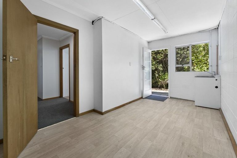 Photo of property in 21b Avalon Crescent, Fernhill, Queenstown, 9300