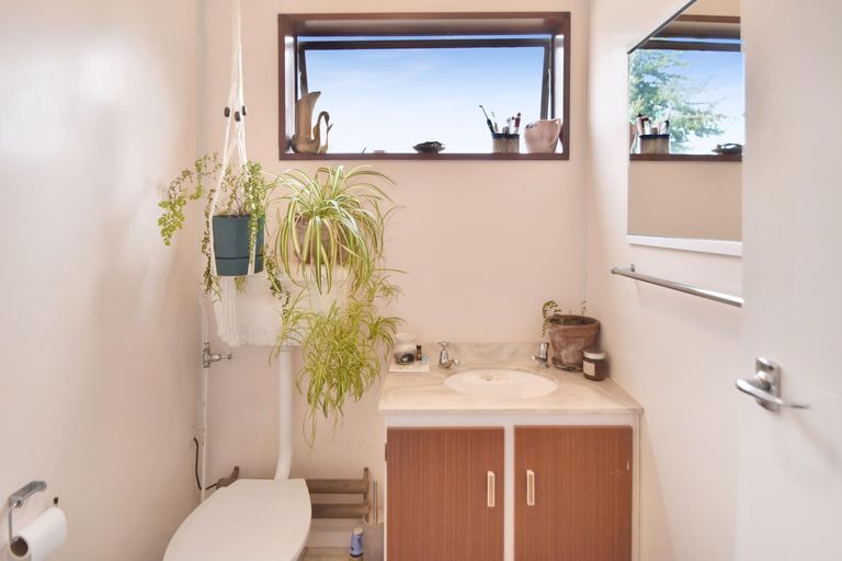 Photo of property in 16 Mary Burn Road, Twizel, 7901