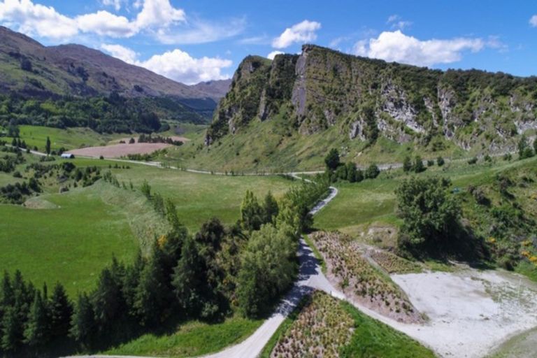 Photo of property in 90 Littles Road, Dalefield, Queenstown, 9371