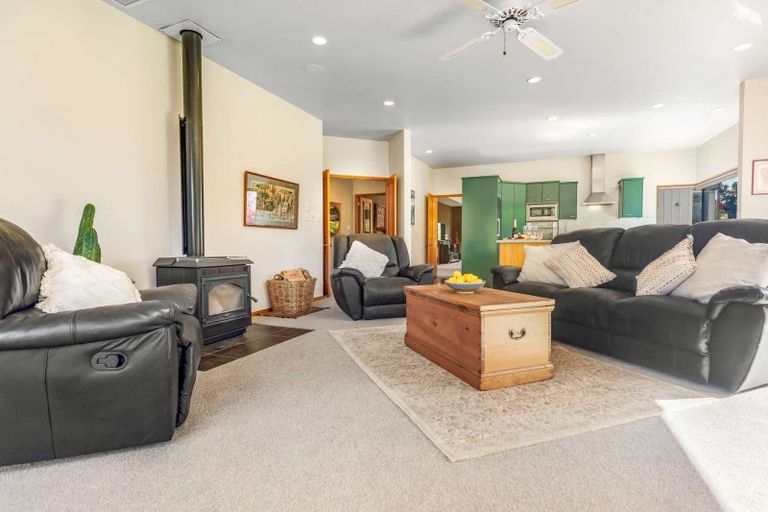 Photo of property in 37 Burwood Road, Tikitere, Rotorua, 3074