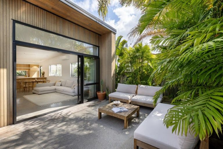 Photo of property in 10a Ngarimu Place, Mount Maunganui, 3116