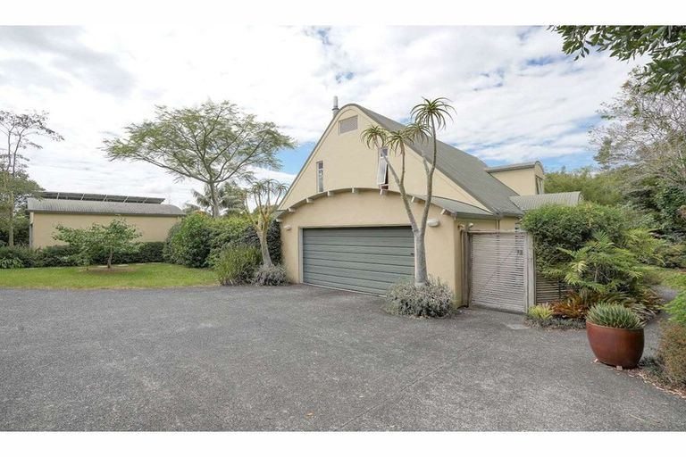 Photo of property in 25 Edkins Road, Kerikeri, 0230