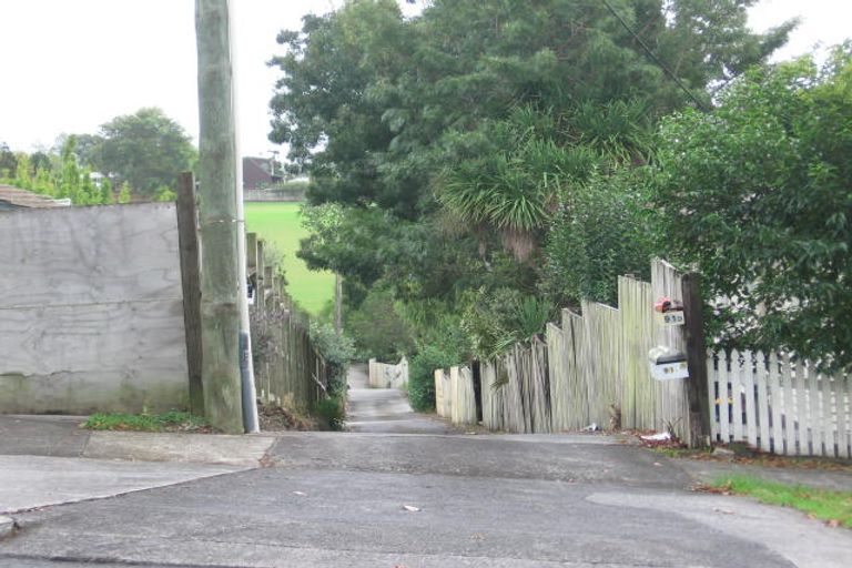 Photo of property in 91b Woodglen Road, Glen Eden, Auckland, 0602