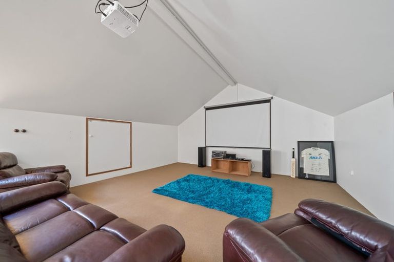 Photo of property in 69 Longwood Road, South Featherston, Featherston, 5771