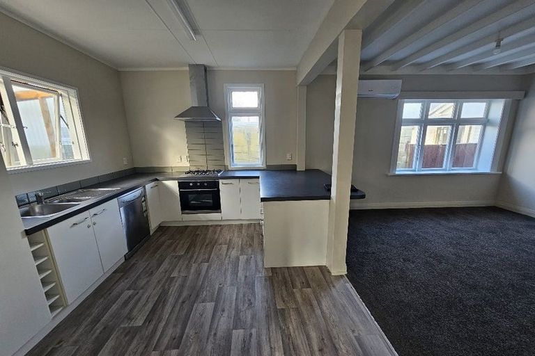 Photo of property in 143 Rongotai Road, Kilbirnie, Wellington, 6022