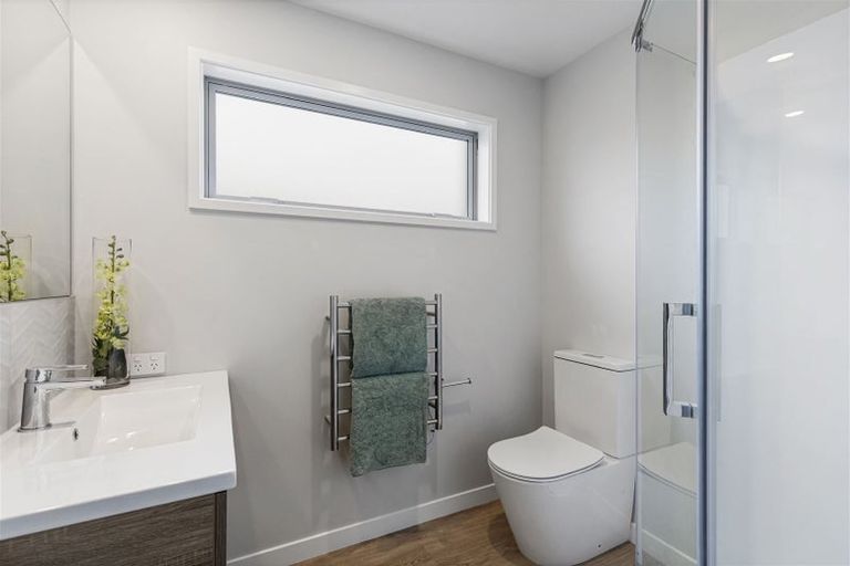 Photo of property in 2/160a Peverel Street, Riccarton, Christchurch, 8041