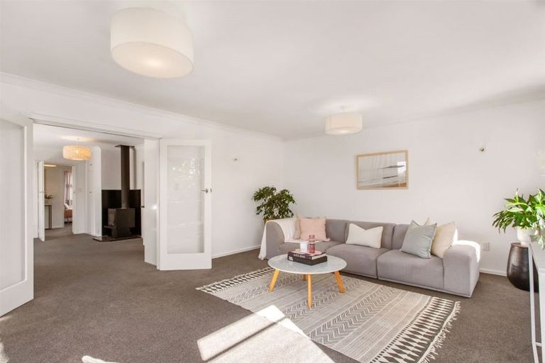 Photo of property in 136 Roydvale Avenue, Burnside, Christchurch, 8053