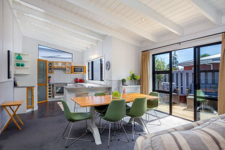 Photo of property in 10b Stephenson Street, Blenheim, 7201