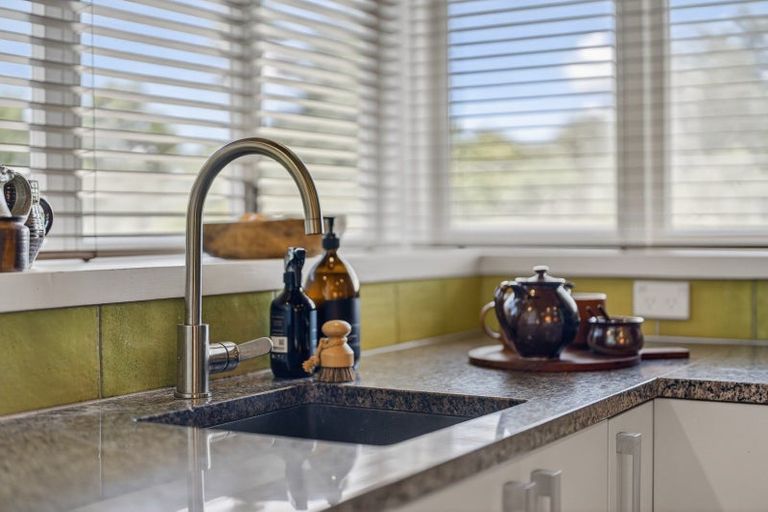 Photo of property in 80 South Belt, Solway, Masterton, 5810