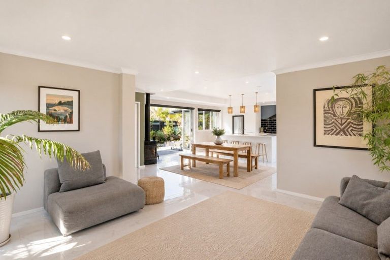 Photo of property in 72 Hamilton Drive, Wainui, Gisborne, 4010