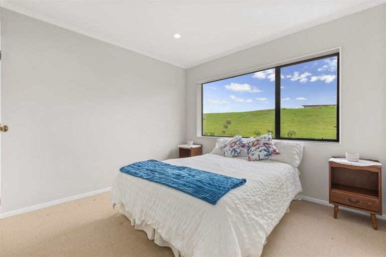 Photo of property in 62 Meadowland Drive, Somerville, Auckland, 2014