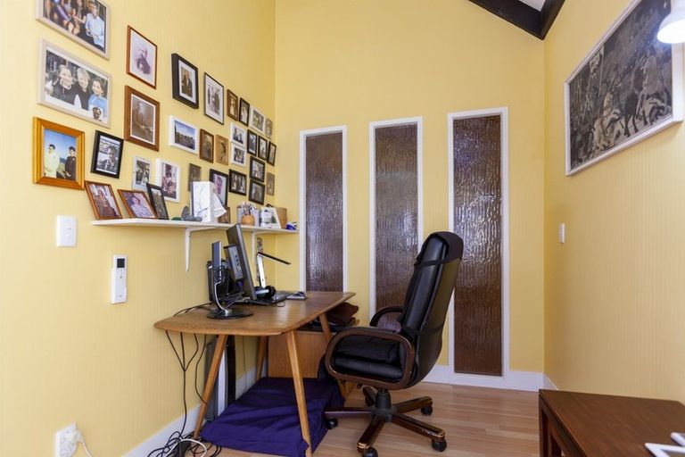 Photo of property in 9a Fiesta Grove, Raumati Beach, Paraparaumu, 5032