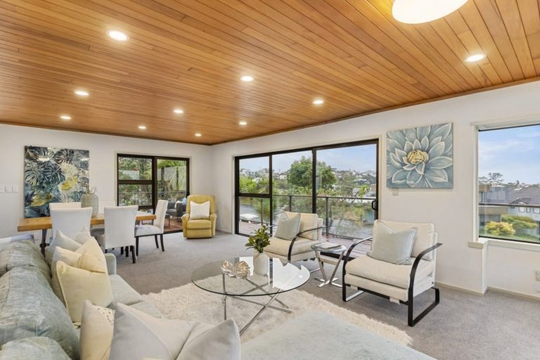 Photo of property in 49 Bellbird Rise, Murrays Bay, Auckland, 0630