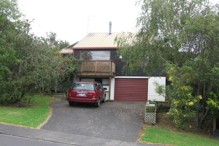 Photo of property in 34 White Heron Drive, Massey, Auckland, 0614