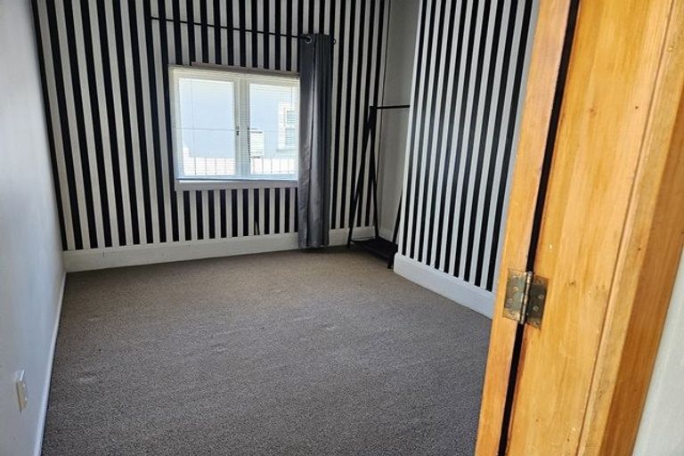 Photo of property in 22 Ngaio Street, West End, Palmerston North, 4412