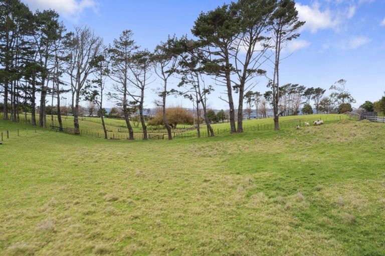 Photo of property in 36a Goudie Road, Helensville, 0875