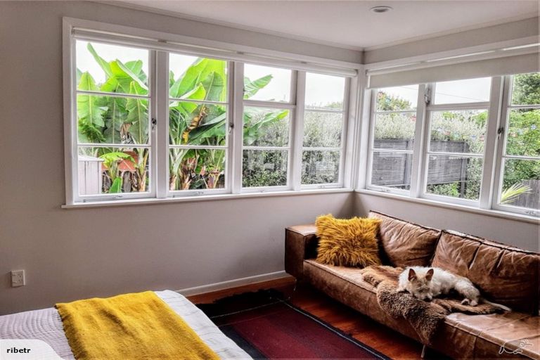 Photo of property in 2 Jutland Road, Pukekohe, 2120