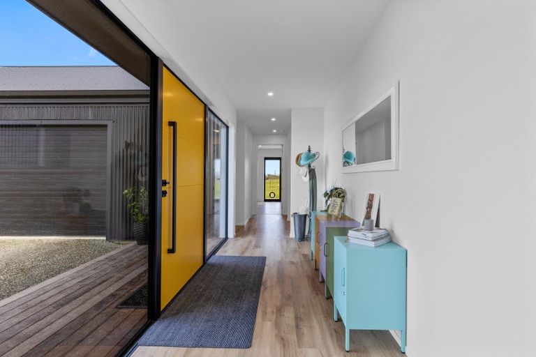 Photo of property in 299 Deans Road, Winton, 9782