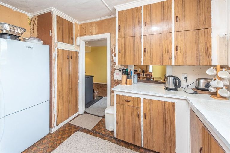 Photo of property in 69 Alma Road, Gonville, Whanganui, 4501