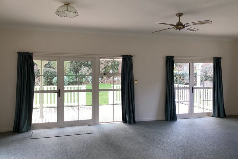 Photo of property in 11 Malcolm Street, Martinborough, 5711