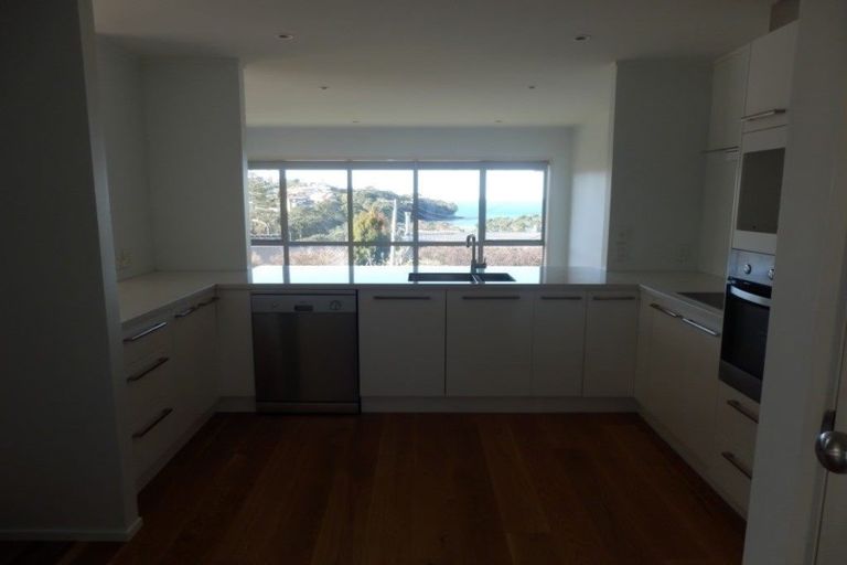 Photo of property in 1/28 Bournemouth Terrace, Murrays Bay, Auckland, 0630