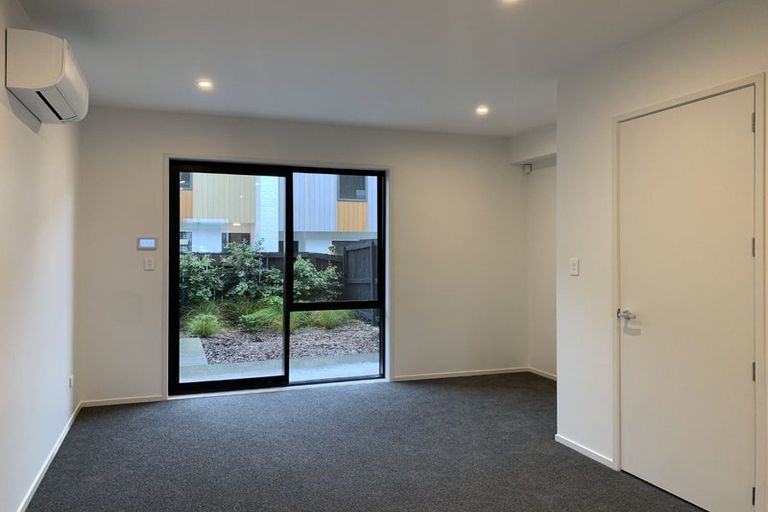 Photo of property in 16 Arvo Lane, Hobsonville, Auckland, 0616