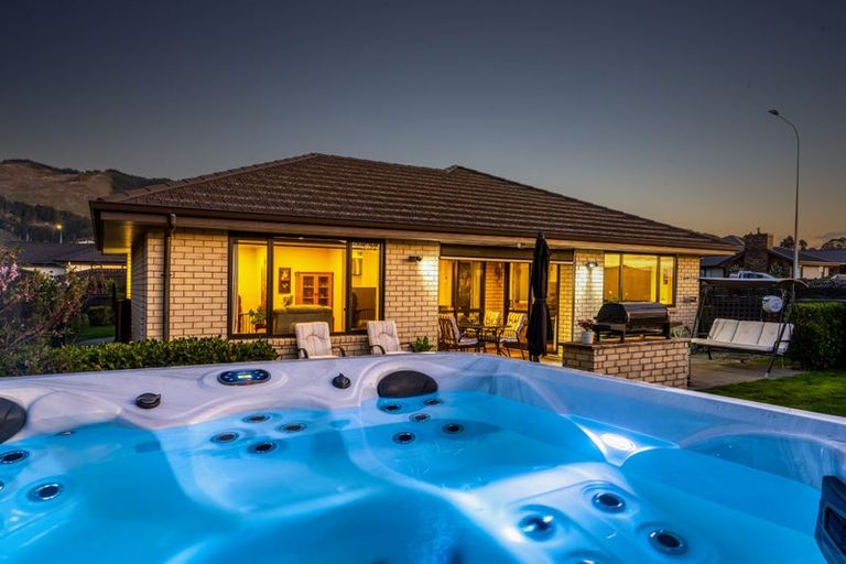 Photo of property in 10 Carmello Grove, Richmond, 7020