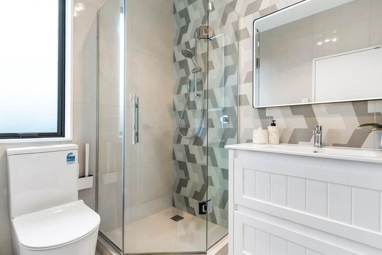 Photo of property in 3 Peacock Place, Pokeno, 2402