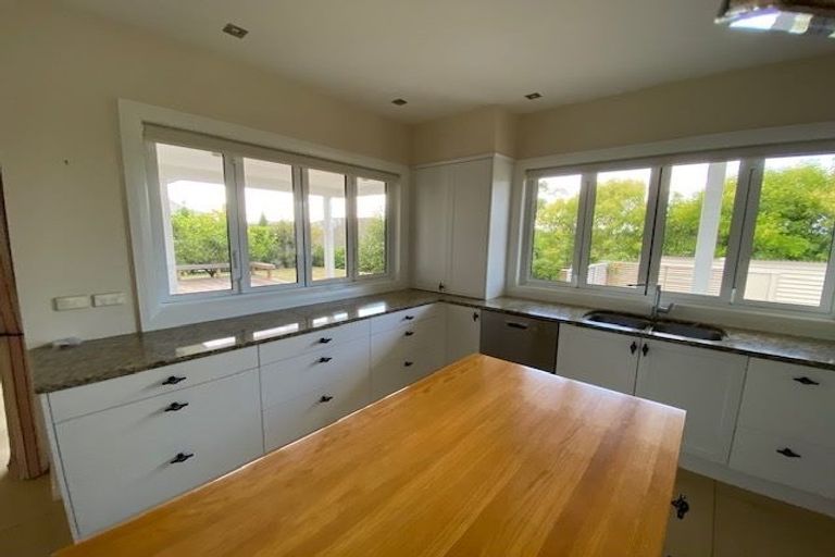 Photo of property in 49 Rexford Heights, Pyes Pa, Tauranga, 3112