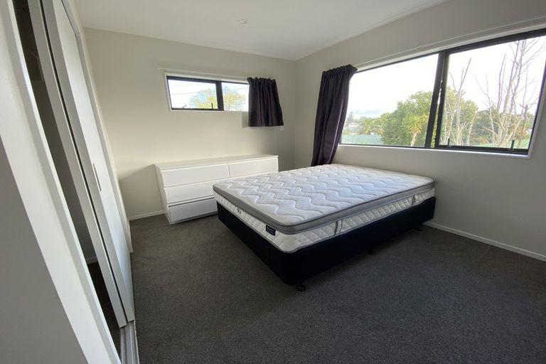 Photo of property in 146a Mcleod Road, Te Atatu South, Auckland, 0610